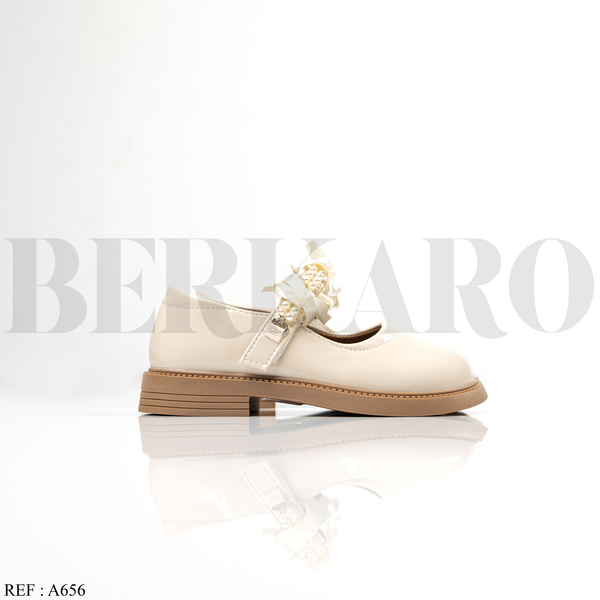 Chaussures Fille A656 Beige