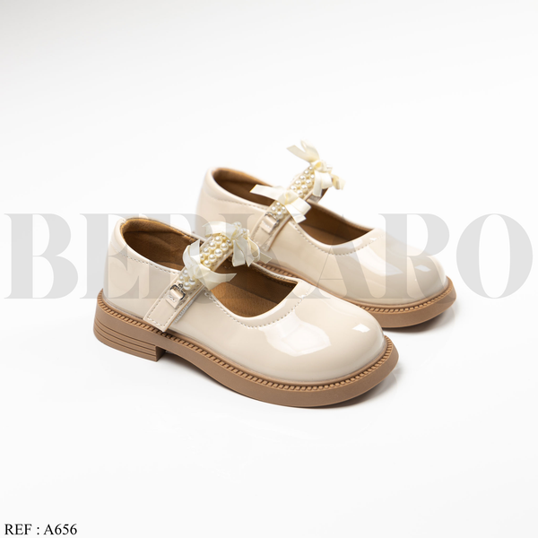 Chaussures Fille A656 Beige