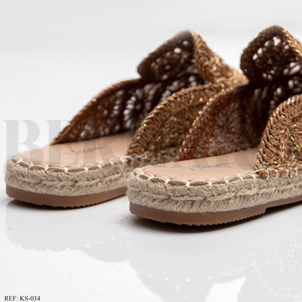 Mule KS-034 Camel