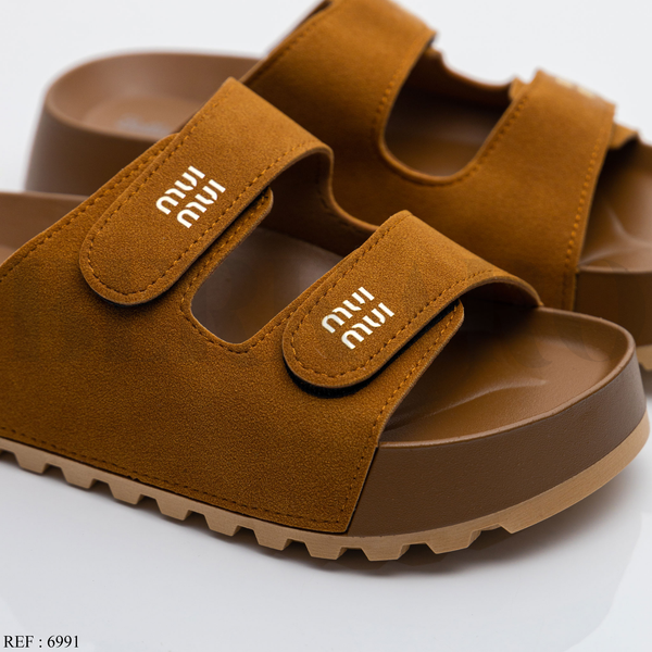 Mules 6691 Camel