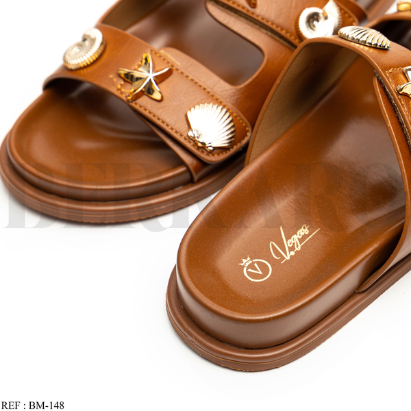 Mules BM-148 Camel