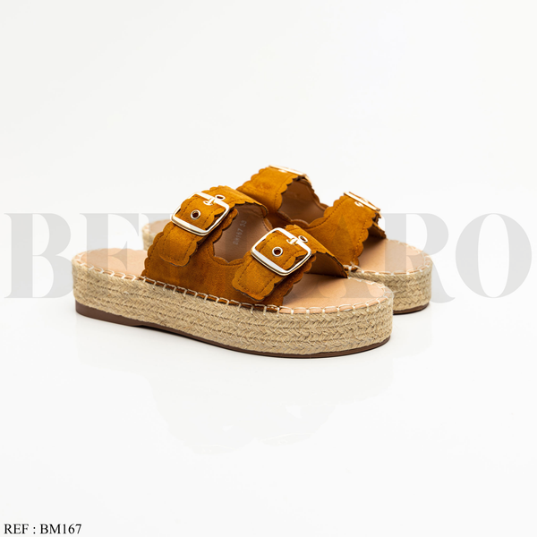 Mules BM-167 Camel
